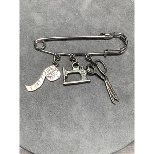 Safety Pin Charm Brooch 3D Dangle Charms Sewing Machine, Scissors Measure Tape